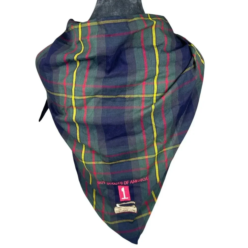 Vintage Triangle- Plaid Scarf- Rustic- Boy Scouts- Camping Outdoors- OSFM Cotton